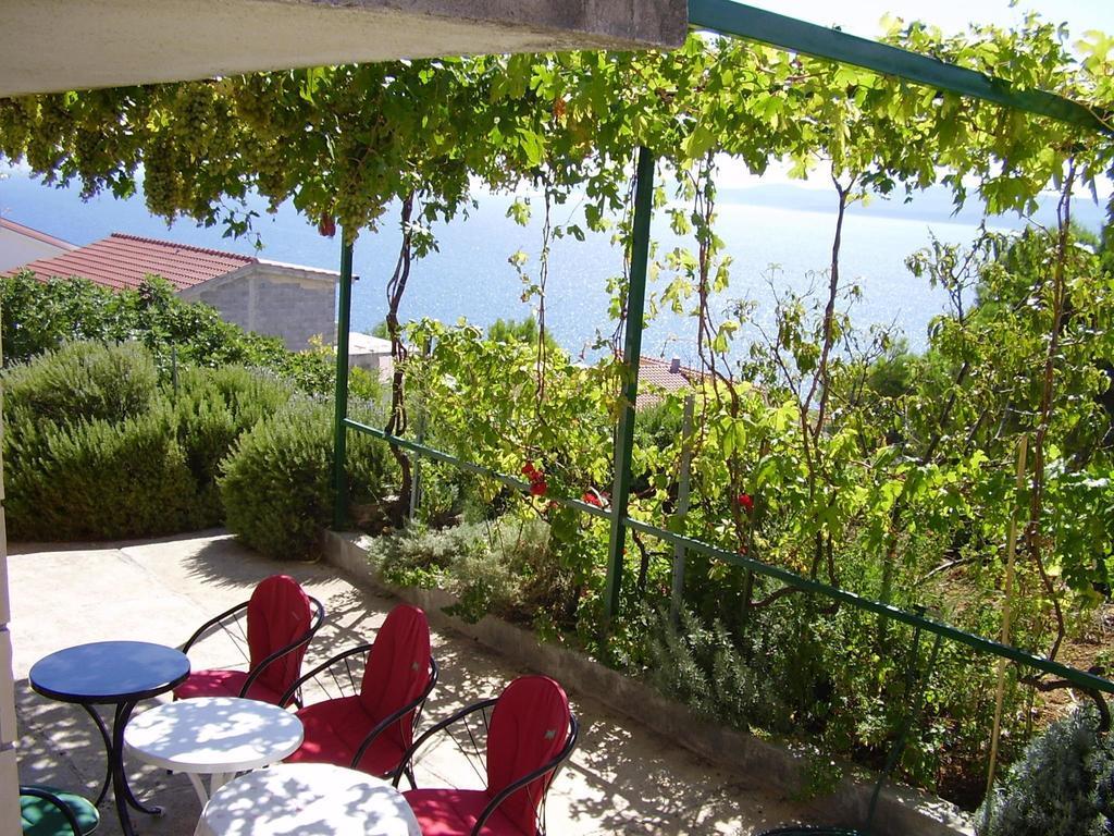 Petar Apartment Omiš Dış mekan fotoğraf
