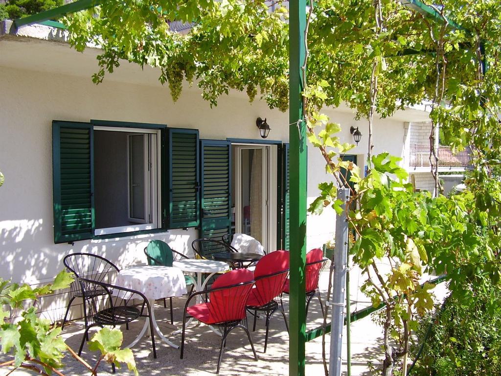 Petar Apartment Omiš Dış mekan fotoğraf
